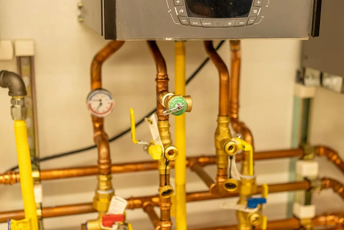 Licensed technician providing Slab Leak Repair for a homeowner in Alexandria